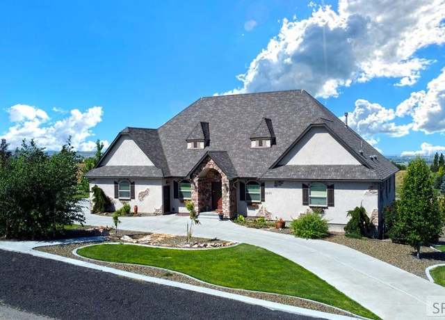 Property at 6600 S High Creek Ln, Idaho Falls, ID 83406, 3 beds, 3.5 baths