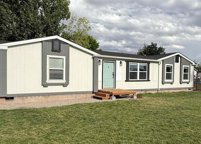 Property at 2518 E 95th N, Idaho Falls, ID 83401, 3 beds, 2 baths