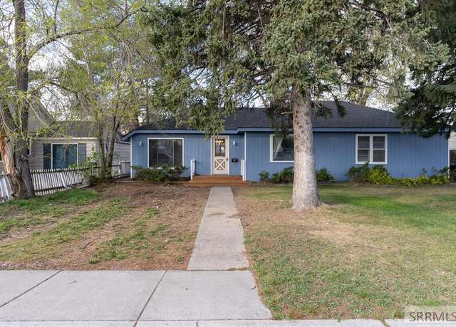 Property at 364 E Walker St, Blackfoot, ID 83221, 3 beds, 3 baths