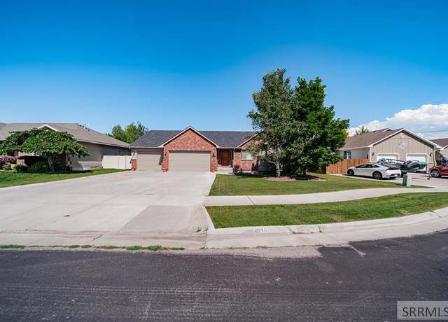 Property at 4035 Shadow Mountain Trl, Idaho Falls, ID 83404, 5 beds, 3 baths