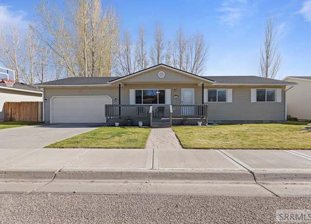 Property at 325 Madsen Ave, Rigby, ID 83442, 3 beds, 2 baths