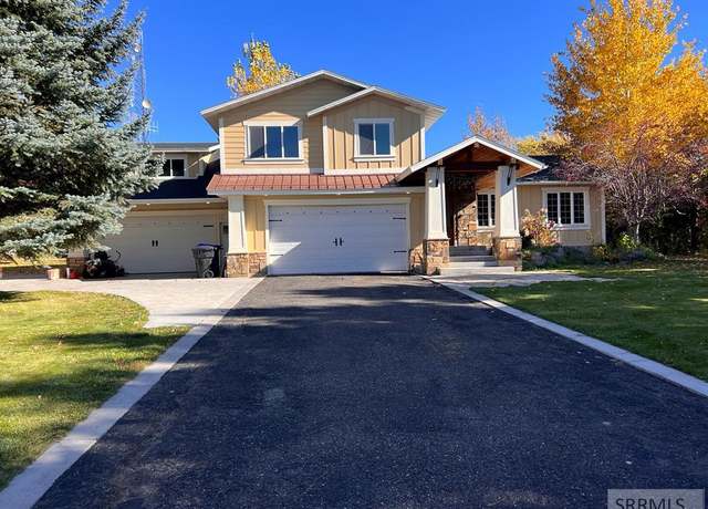 Property at 1237 S 2nd E, Rexburg, ID 83440, 5 beds, 3.5 baths