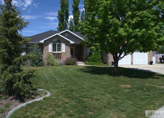 Property at 3823 E Heath Cir, Idaho Falls, ID 83401, 6 beds, 3.5 baths