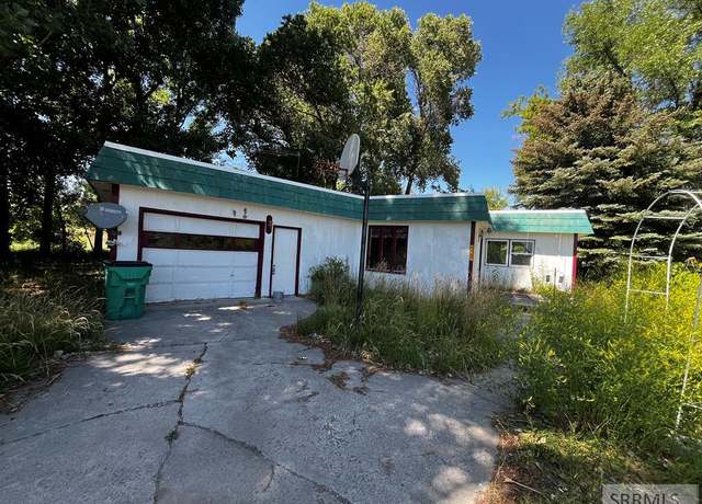 Property at 4147 E Menan-lorenzo Hwy, Rigby, ID 83442, 3 beds, 2 baths