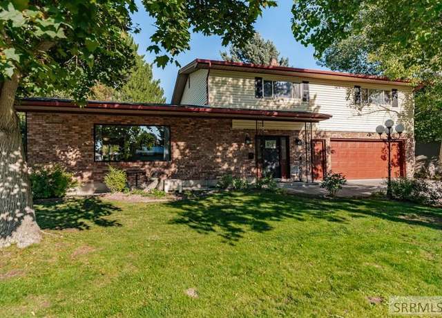 Property at 2137 Monticello Dr, Idaho Falls, ID 83404, 5 beds, 4.5 baths