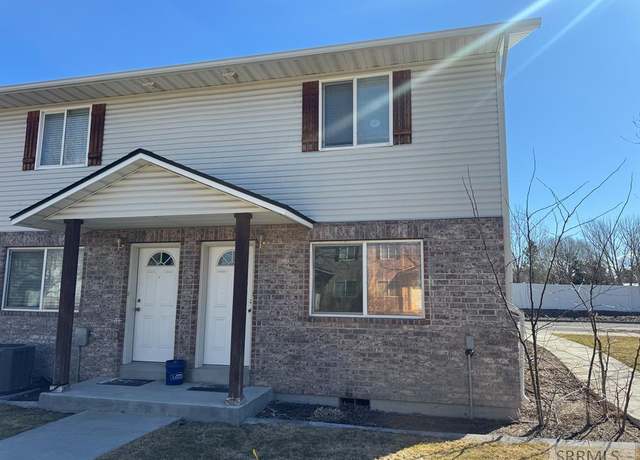 Property at 646 Sunflower Rd, Rexburg, ID 83440, 2 beds, 1.5 baths
