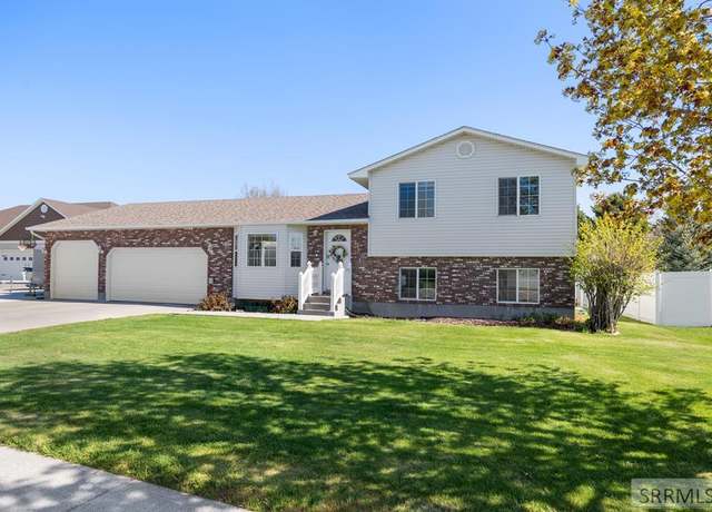 Property at 3100 E Wimbledon Cir, Ammon, ID 83406, 5 beds, 3 baths
