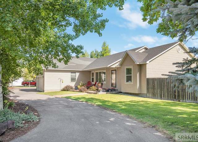 Property at 3891 E Cordell Dr, Idaho Falls, ID 83401, 5 beds, 3 baths