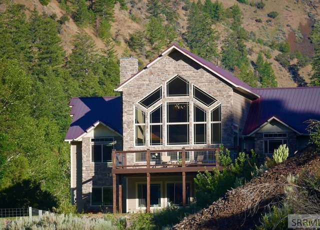 Property at 37 Canyon View Rd, Salmon, ID 83467, 6 beds, 5.5 baths