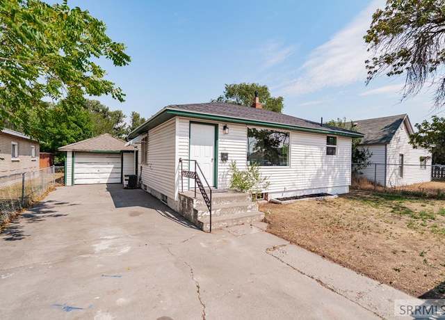 Property at 15 Louella St, Blackfoot, ID 83221, 4 beds, 2 baths