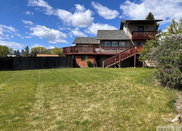 Property at 409 Lombard St, Salmon, ID 83467, 5 beds, 3 baths