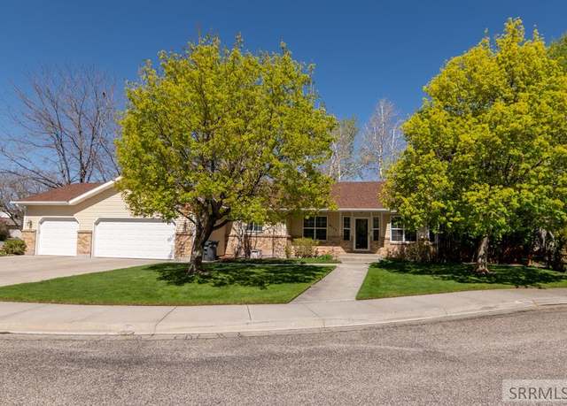 Property at 4131 Colonial Way, Idaho Falls, ID 83404, 5 beds, 3 baths