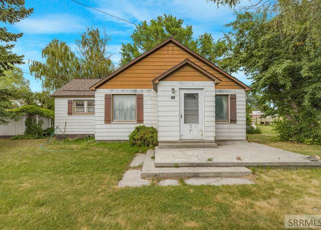 Property at 209 E Main St, Teton, ID 83451, 4 beds, 1 bath