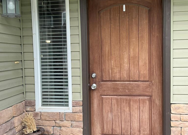 Property at 465 Countryside Ave #465, Rexburg, ID 83440, 3 beds, 1.5 baths