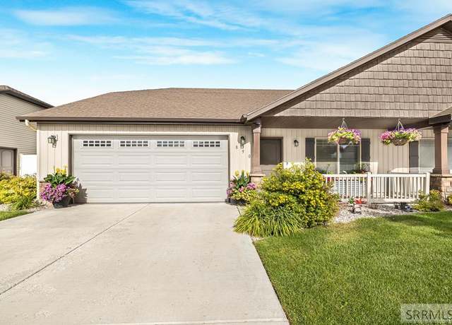 Property at 890 S 2400 W, Rexburg, ID 83440, 3 beds, 2 baths