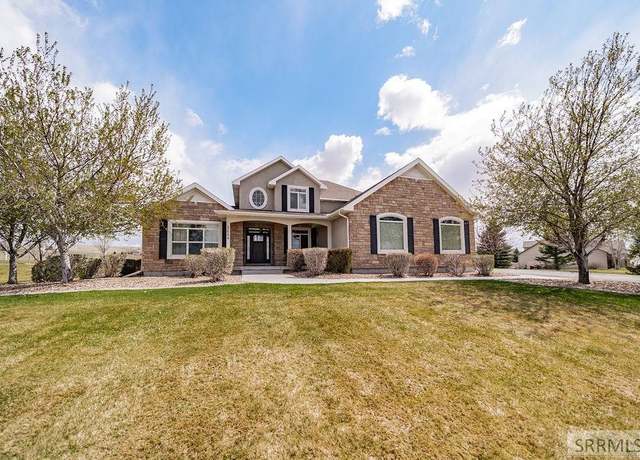 Property at 5664 E Sagewood Dr, Idaho Falls, ID 83406, 6 beds, 4.5 baths