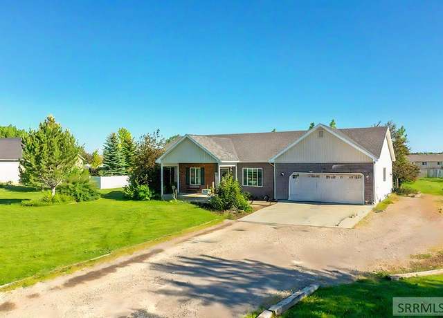 Property at 3918 N 144 N, Rigby, ID 83442, 6 beds, 3 baths