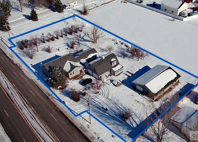 Property at 1258 N 45th E, Idaho Falls, ID 83401, 3 beds, 3.5 baths