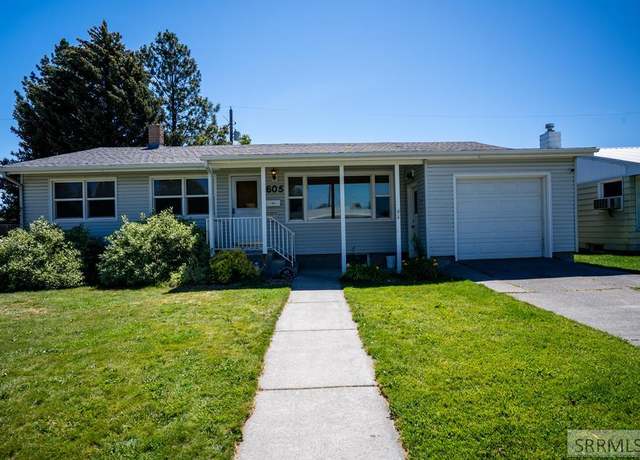 Property at 605 Lincoln Dr, Idaho Falls, ID 83401, 4 beds, 3.5 baths