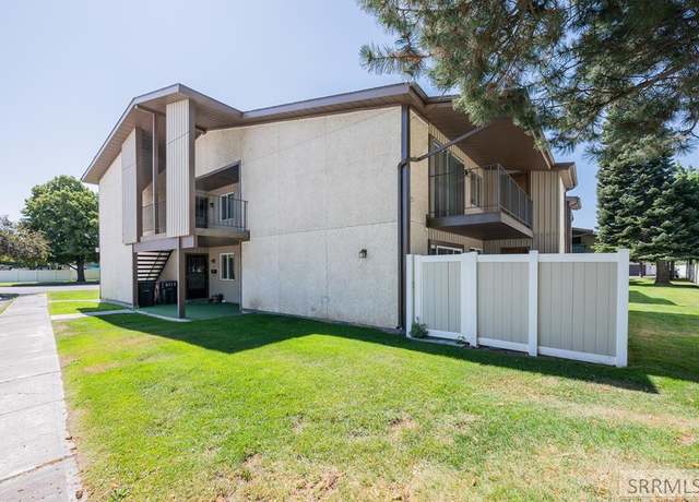Property at 1518 S Woodruff Ave, Idaho Falls, ID 83404, 2 beds, 2 baths
