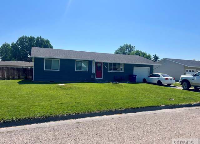 Property at 300 N Farnsworth Dr, Idaho Falls, ID 83401, 3 beds, 1 bath