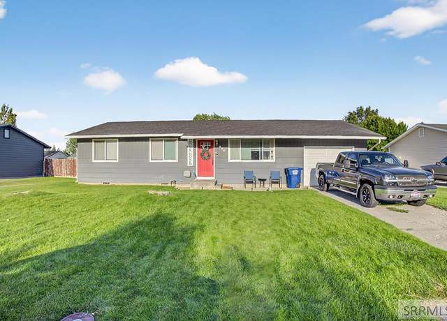 Property at 300 N Farnsworth Dr, Idaho Falls, ID 83401, 3 beds, 1 bath