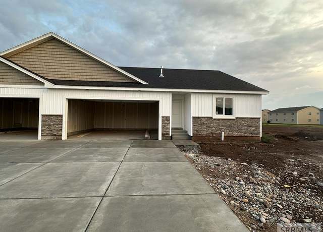 Property at 3718 E Victorious Cir, Idaho Falls, ID 83401, 3 beds, 2 baths