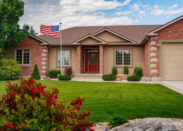Property at 220 Stillwater Dr, Idaho Falls, ID 83404, 5 beds, 3 baths
