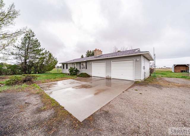 Property at 7574 B S 45th W, Idaho Falls, ID 83402, 3 beds, 1.5 baths