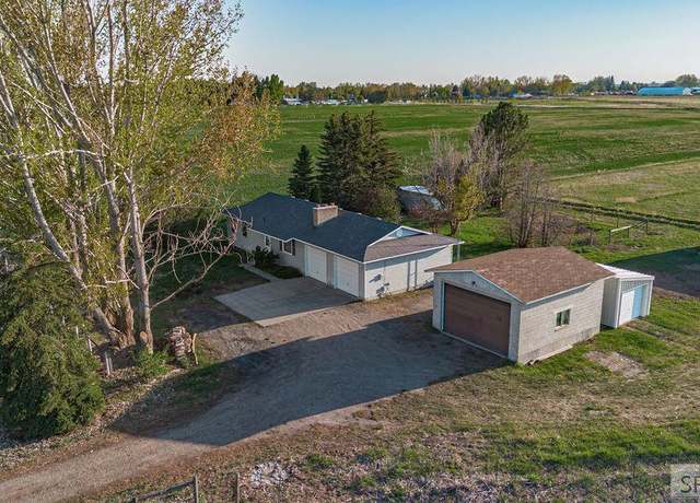 Property at 7574 B S 45th W, Idaho Falls, ID 83402, 3 beds, 1.5 baths