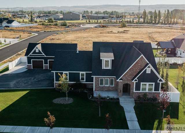 Property at 4271 N Sutter Ln, Idaho Falls, ID 83404, 5 beds, 3.5 baths