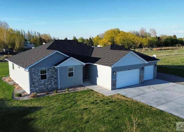 Property at 4113 E 218 N, Rigby, ID 83442, 3 beds, 2 baths