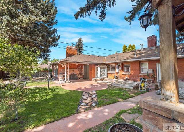 Property at 175 W 17th St, Idaho Falls, ID 83402, 4 beds, 1.5 baths