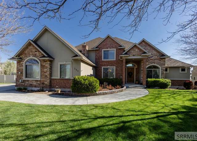 Property at 113 Stillwater Dr, Idaho Falls, ID 83404, 6 beds, 3.5 baths