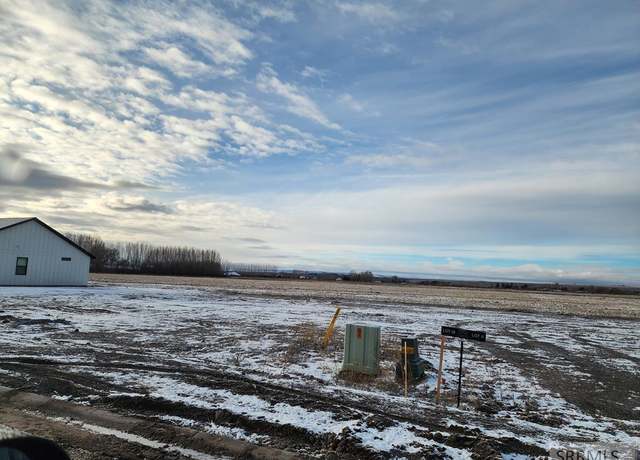 Property at 396 Camas St, Sugar City, ID 83448