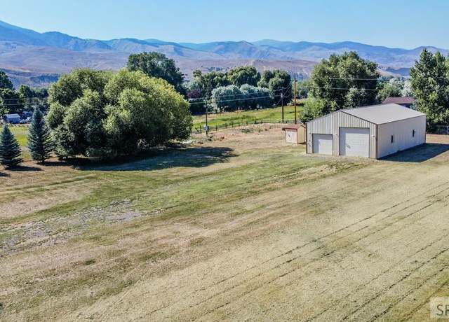 Property at 14 Sun Ln, Salmon, ID 83467