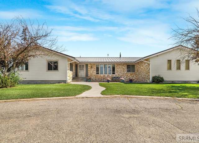 Property at 9898 N 35th W, Idaho Falls, ID 83402, 6 beds, 3 baths