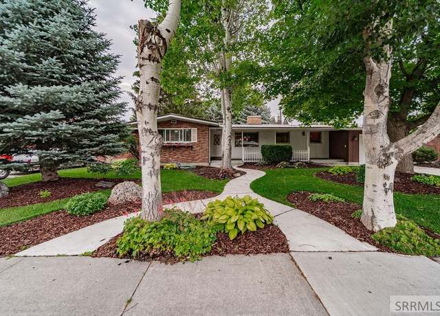 Property at 242 Pinon Dr, Idaho Falls, ID 83401, 4 beds, 1.5 baths
