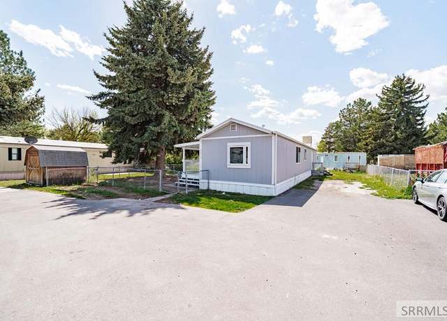 Property at 3518 E Elswood Dr, Idaho Falls, ID 83402, 3 beds, 2 baths