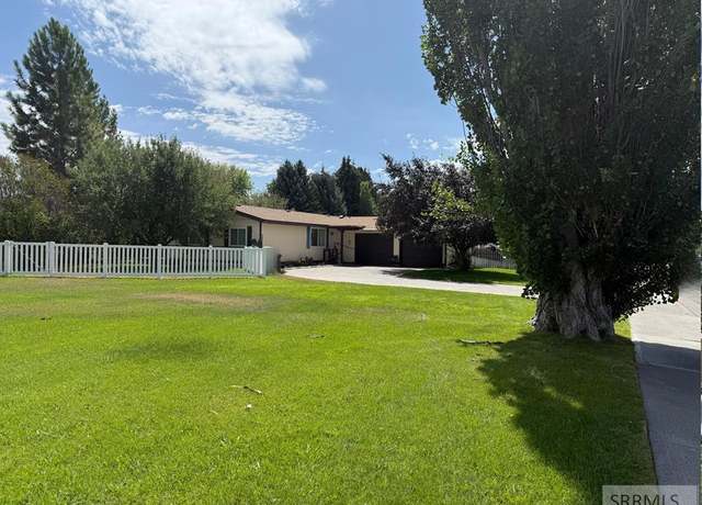 Property at 1076 Singletree Cir, Idaho Falls, ID 83402, 3 beds, 2 baths
