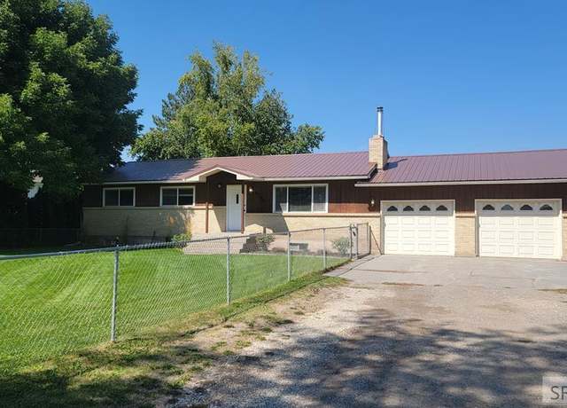 Property at 2799 E 105 N, Idaho Falls, ID 83401, 5 beds, 3 baths