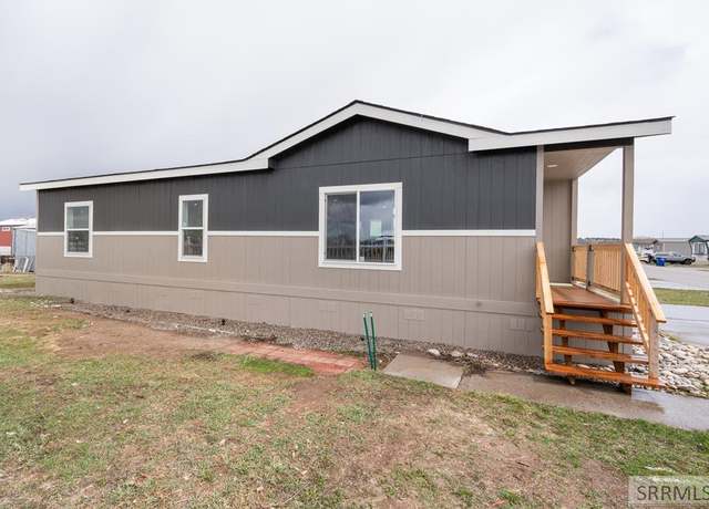 Property at 4986 S 2000 W #42, Rexburg, ID 83440, 3 beds, 2 baths