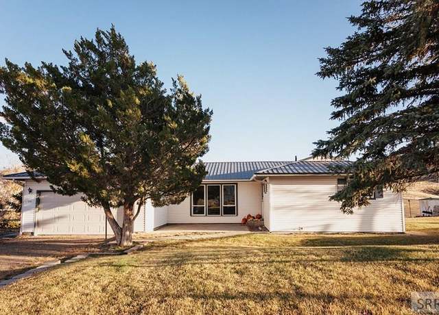 Property at 24 Thomas Ave, Salmon, ID 83467, 4 beds, 3 baths