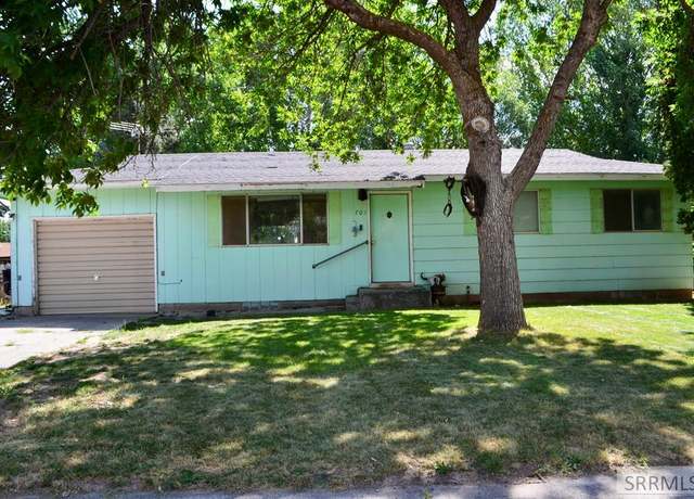 Property at 701 S Maurine Dr, Idaho Falls, ID 83401, 5 beds, 2 baths