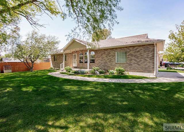 Property at 2625 S Ammon Rd #4, Ammon, ID 83406, 3 beds, 1 bath