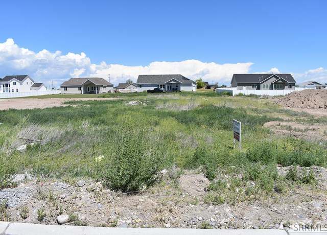 Property at 563 Arches St, Shelley, ID 83274, 6 beds, 3 baths