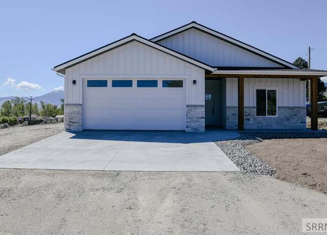 Property at 1206 Taft Ave, Salmon, ID 83467, 3 beds, 2 baths