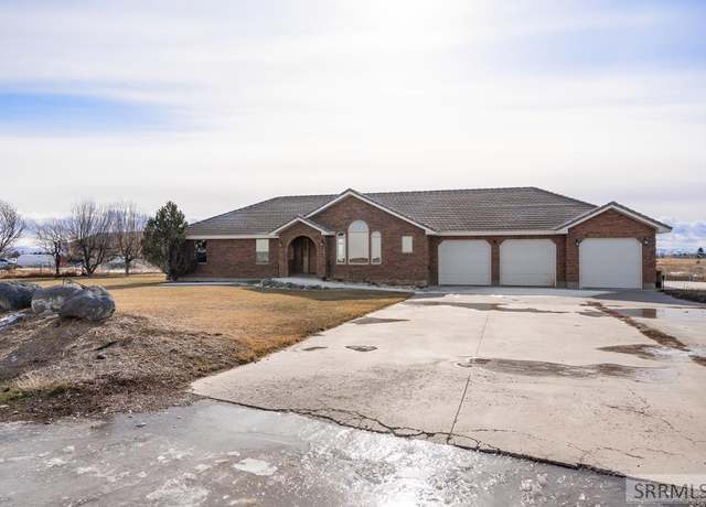 Property at 671 W 150 N, Blackfoot, ID 83221, 5 beds, 2 baths