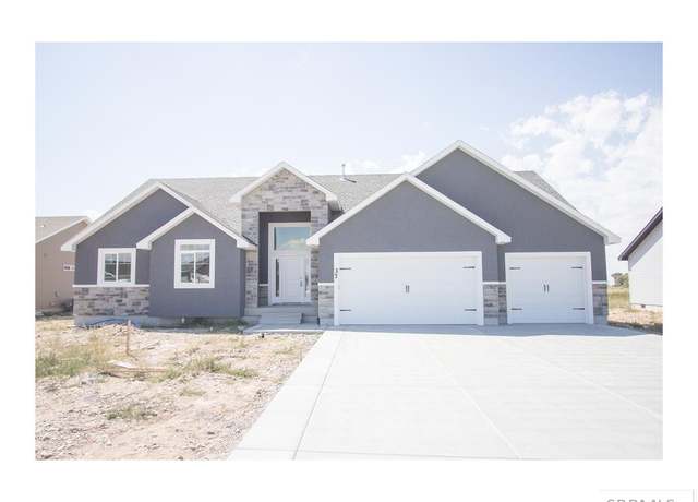Property at 37 N White Pine Ln, Rigby, ID 83442, 6 beds, 3 baths