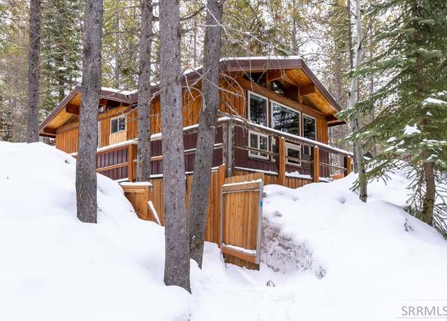 Property at 4127 Big Springs Loop Rd, Island Park, ID 83429, 2 beds, 1 bath